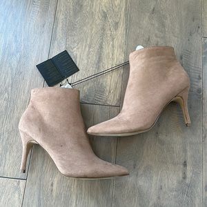 NWT Booties